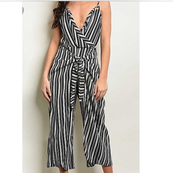 Kate C Tie Front Overlay With Split Legs Jumpsuit - Picture 4 of 8